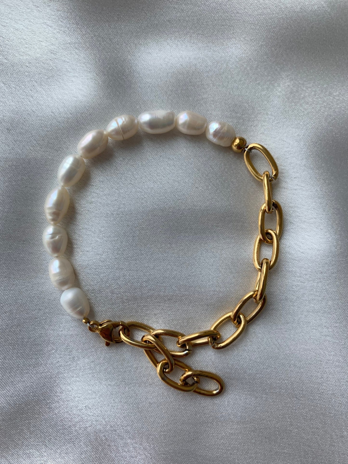 MINA Perlenarmband - Gold