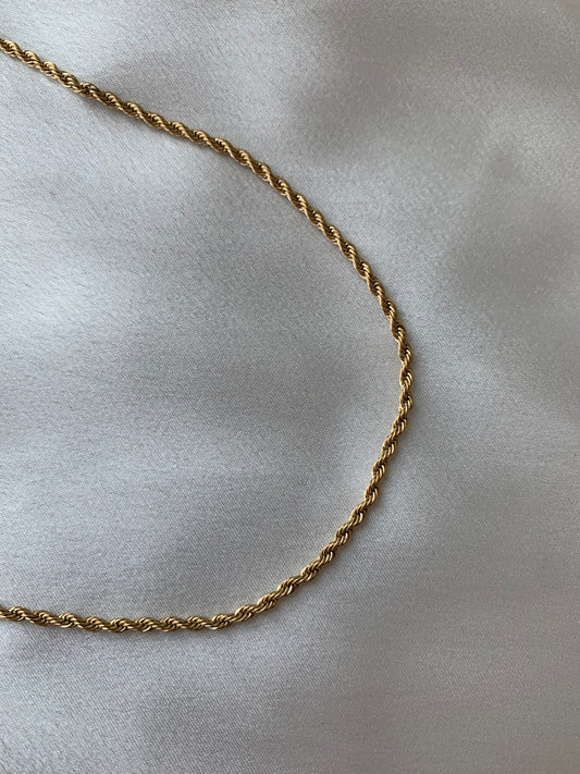 TWISTED Necklace - Gold